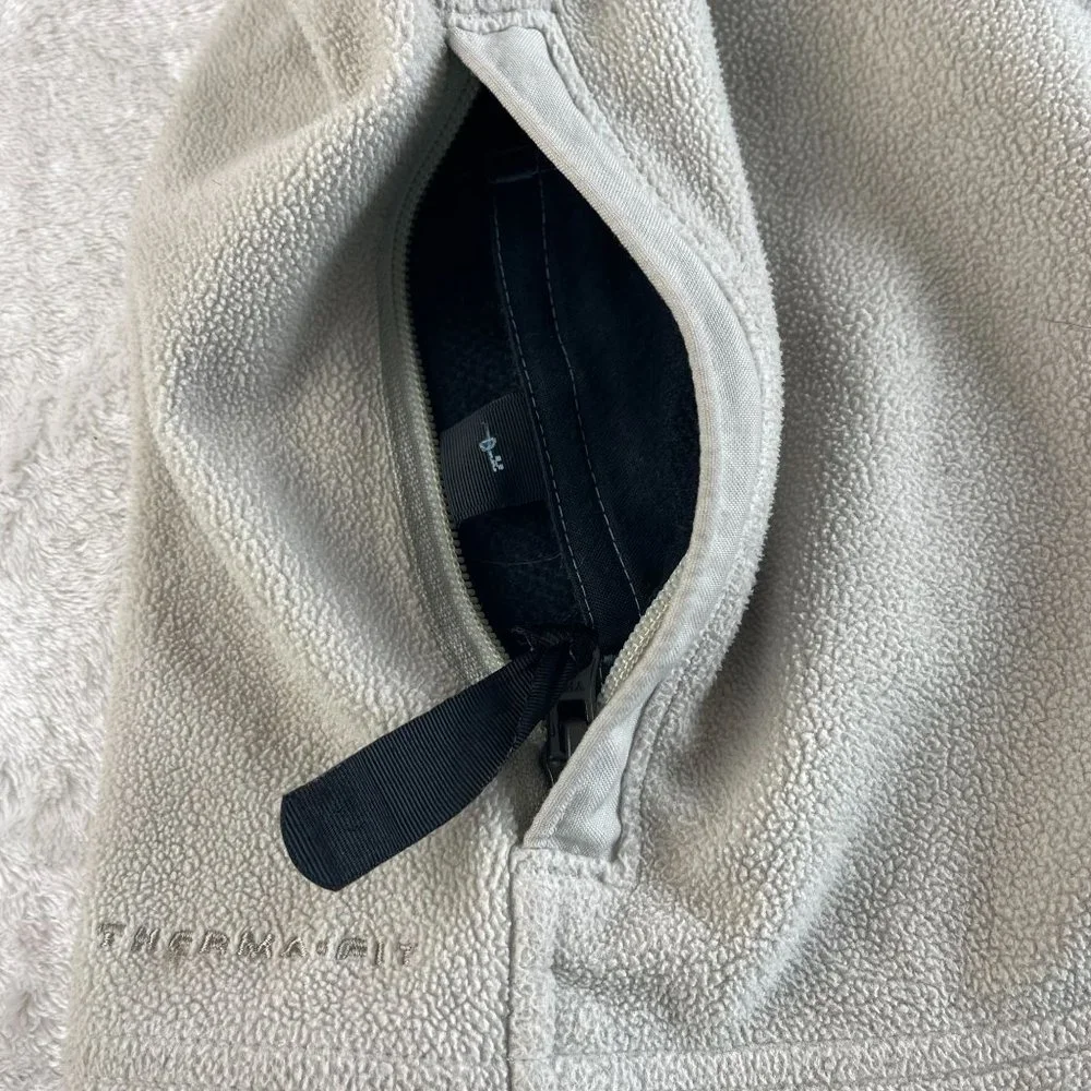 Nike ACG Therma-FIT Fleece Jacket Womens M‎ Beige Full Zip Pockets Thermal Layer